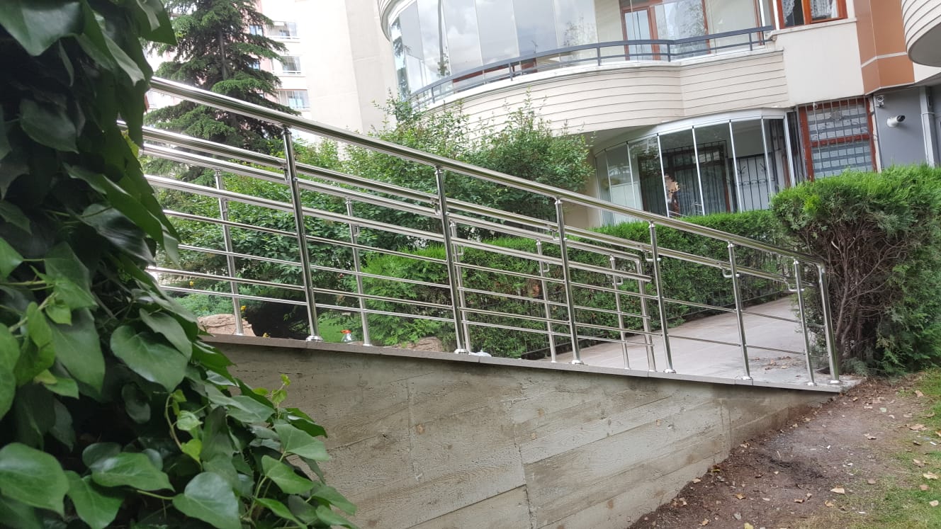 Paslanmaz Engelli Korkuluğu Birbey Metal